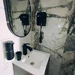 Hotel apartamentowy Grecos